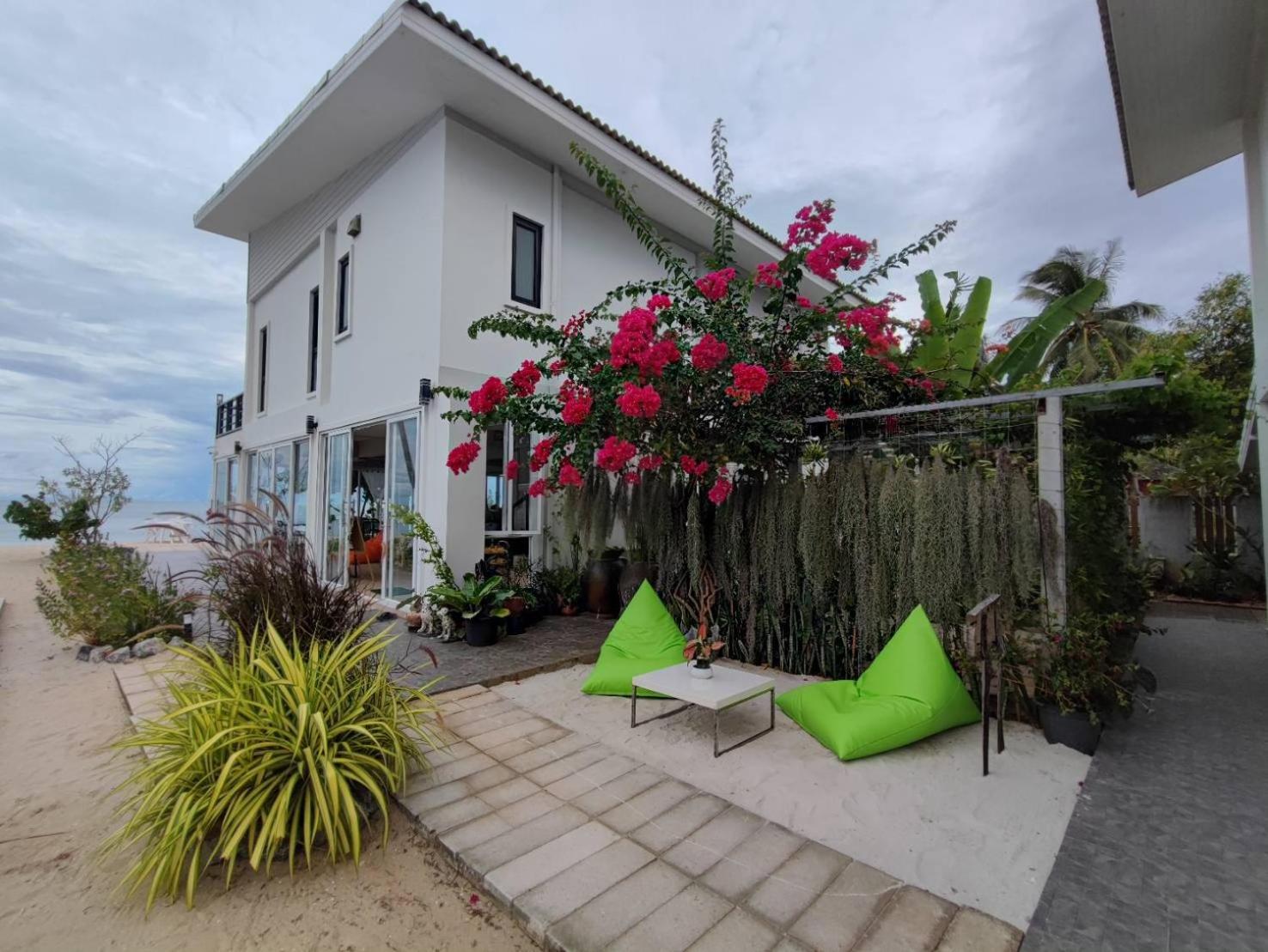 Cozy Khanom โคซี่ ขนอม Ban Na Dan  Ngoại thất bức ảnh